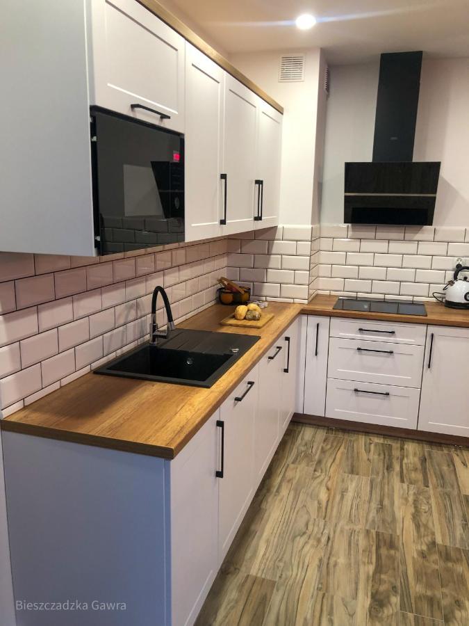 Apartament Caloroczny Bieszczadzka Gawra 下乌斯奇基 外观 照片