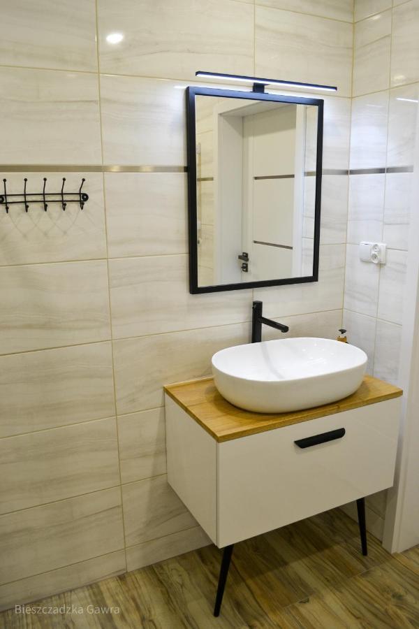 Apartament Caloroczny Bieszczadzka Gawra 下乌斯奇基 外观 照片